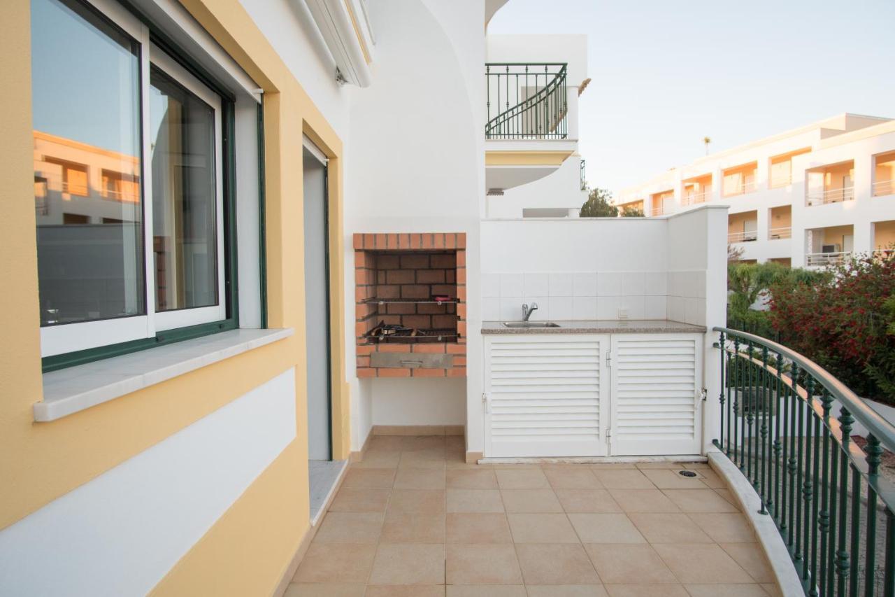 Villa Ria Rose, Alto Da Ria 23 - Jacuzzi And Beach Alvor Kültér fotó